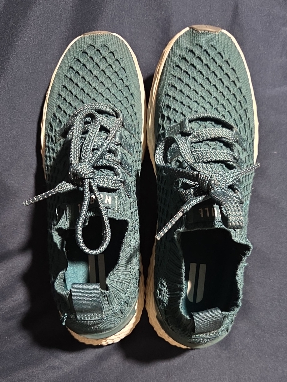 NOBULL Dark Green Knit Running Sneakers 9 Like New